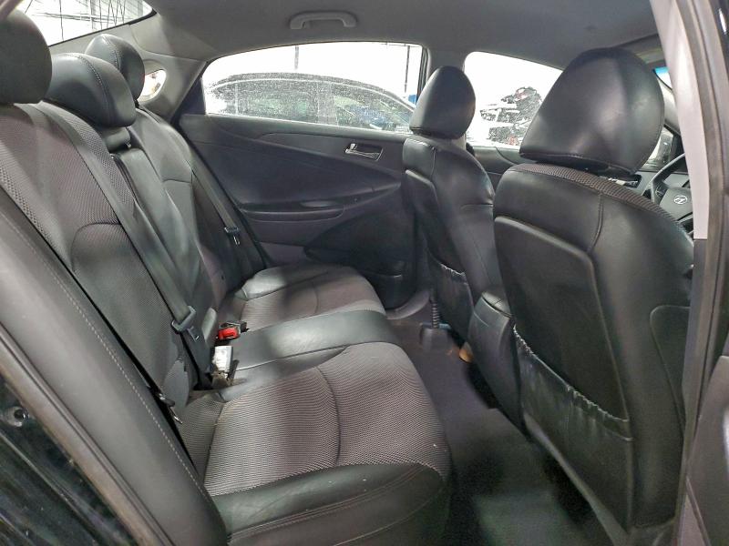 Photo 10 from auction – 2011 HYUNDAI SONATA SE with VIN 5NPEC4AC0BH095968