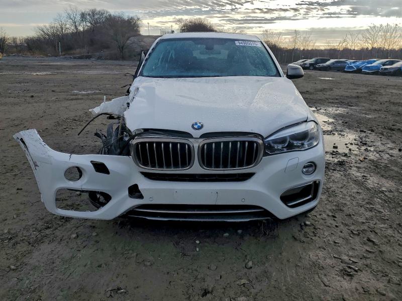 Photo 5 from auction – 2015 BMW X6 XDRIVE3 with VIN 5UXKU2C59F0F95909