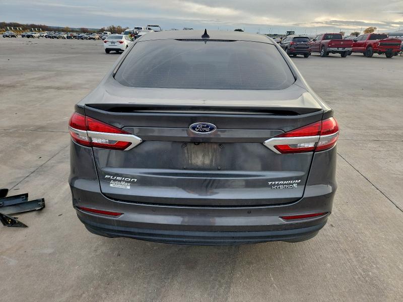 Photo 6 from auction – 2019 FORD FUSION with VIN 3FA6P0RU1KR116859