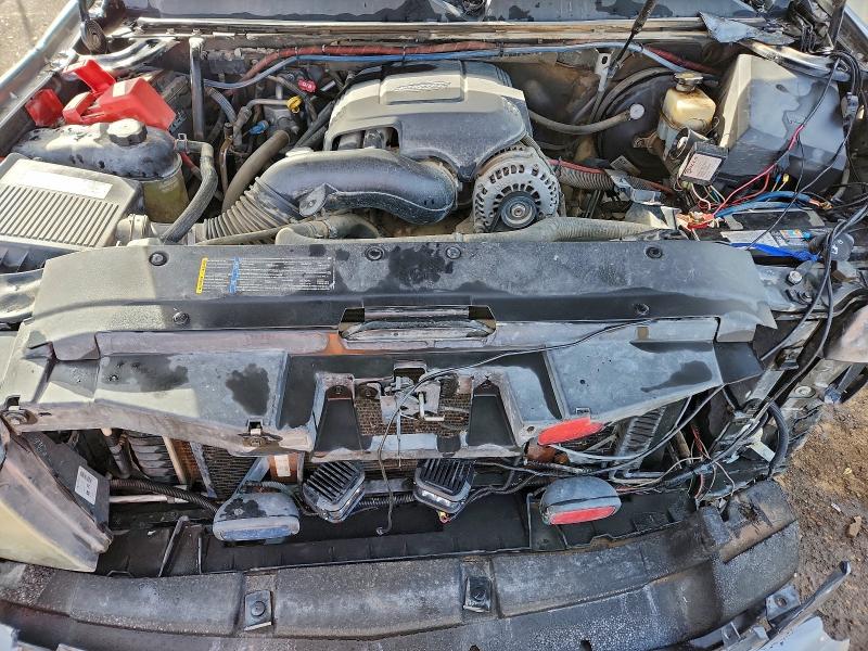 Photo 12 from auction – 2007 CHEVROLET TAHOE with VIN 1GNFC13CX7R269407