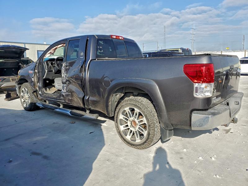 Photo 2 from auction – 2012 TOYOTA TUNDRA DOU with VIN 5TFRY5F13CX126751