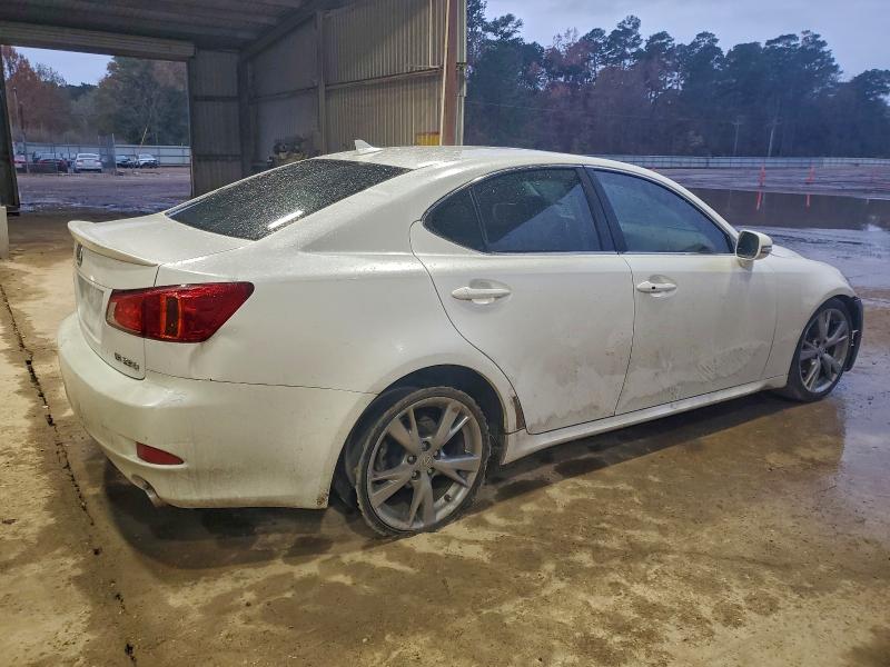 Photo 3 from auction – 2010 LEXUS IS with VIN JTHBF5C23A2097345