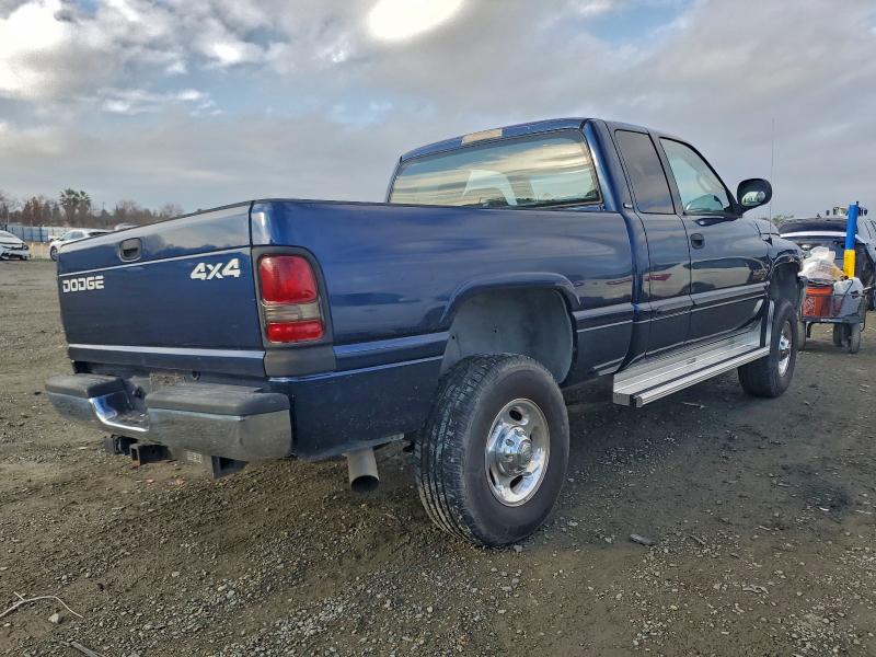 Photo 3 from auction – 2001 DODGE RAM 2500 with VIN 3B7KF23671G789814