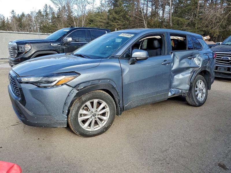 TOYOTA COROLLA CROSS 2022 with VIN 7MUCAAAG1NV002930 - Photo from auction