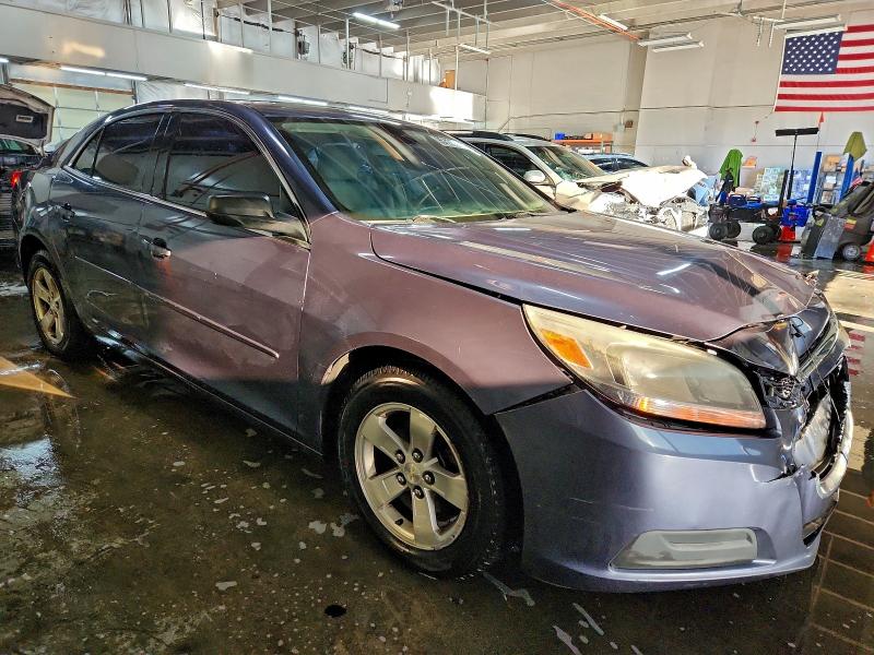 Photo 4 from auction – 2014 CHEVROLET MALIBU LS with VIN 1G11B5SL0EF186414