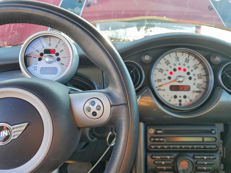 Photo 9 from auction – 2006 MINI COOPER with VIN WMWRC33536TK17571