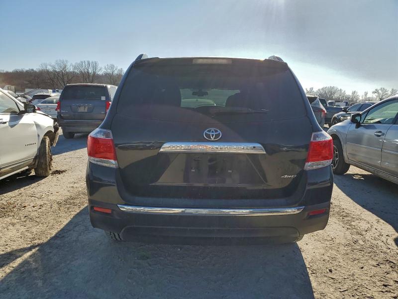 Photo 6 from auction – 2013 TOYOTA HIGHLANDER with VIN 5TDBK3EH1DS185097