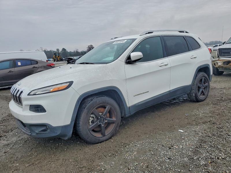 JEEP CHEROKEE L 2015 with VIN 1C4PJLCB4FW683899 - Photo from auction