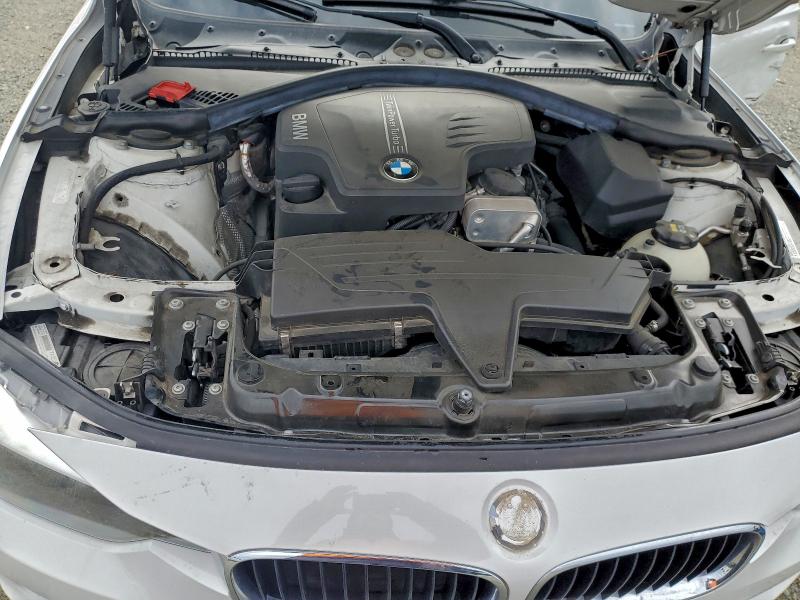 Photo 11 from auction – 2014 BMW 328 XI with VIN WBA3G7C54EK296481