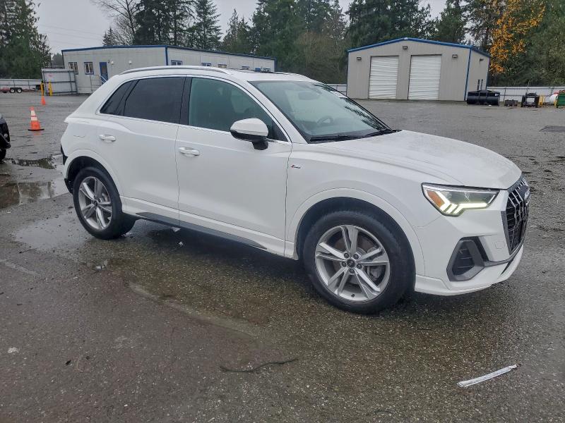 Photo 4 from auction – 2022 AUDI Q3 PREMIUM with VIN WA1EECF33N1032074