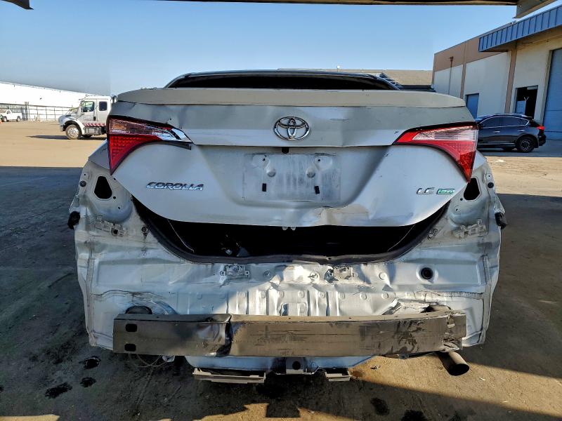 Foto 6 de la subasta – 2017 TOYOTA COROLLA LE con VIN 5YFBPRHE2HP671132