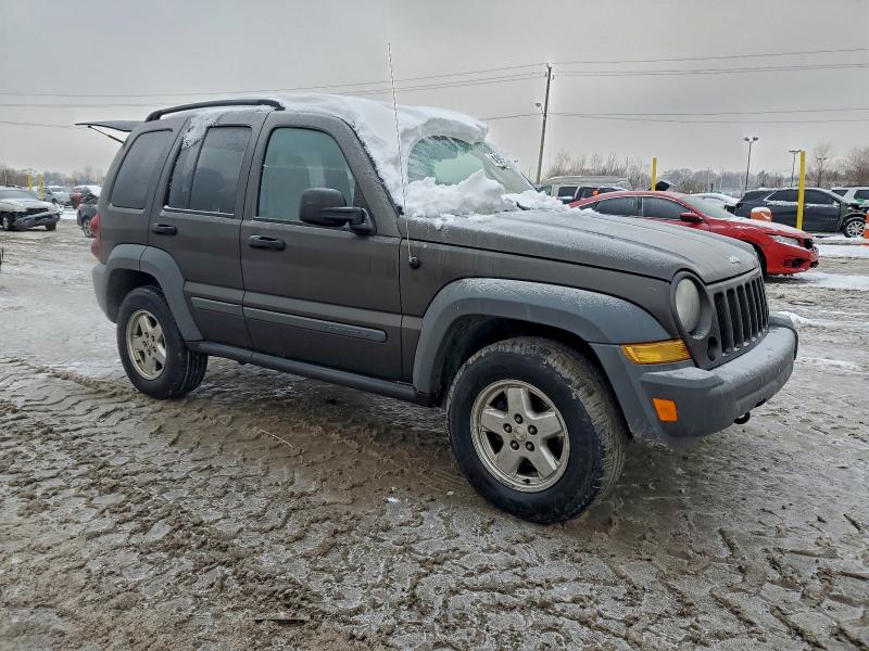 Photo 4 from auction – 2006 JEEP LIBERTY with VIN 1J4GL48K96W108362