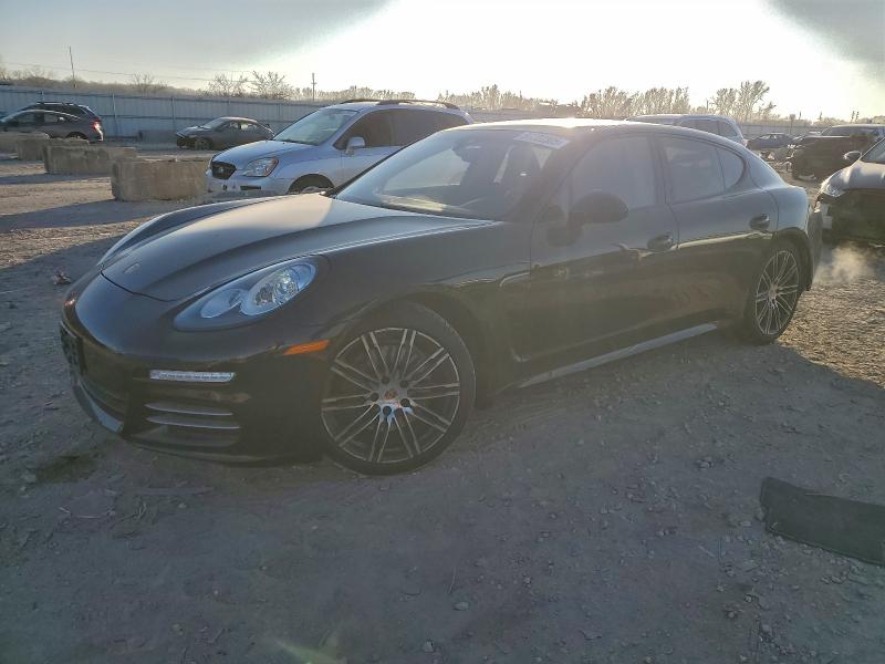 PORSCHE PANAMERA 2016 with VIN WP0AA2A70GL000582 - Photo from auction