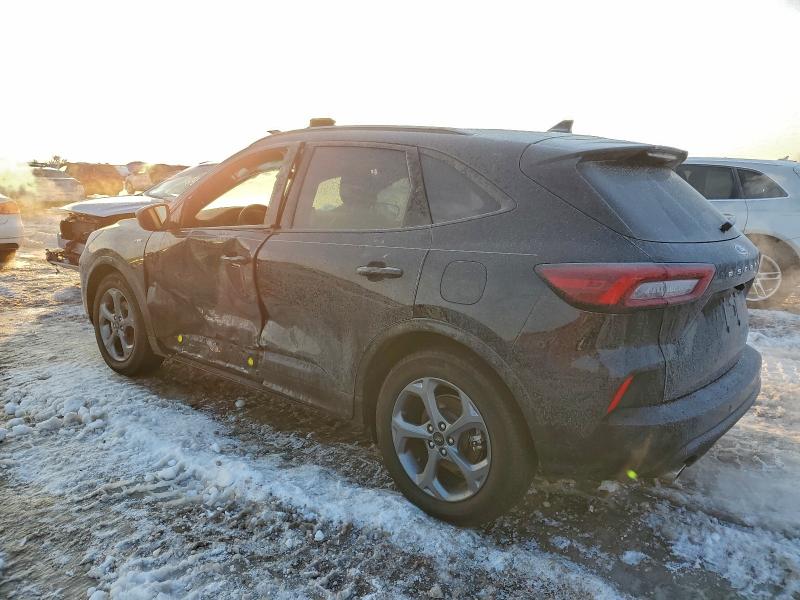 Photo 2 from auction – 2023 FORD ESCAPE ST with VIN 1FMCU0MN5PUB16087