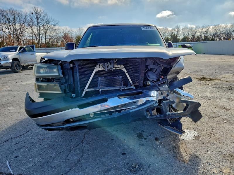 Photo 5 from auction – 2003 CHEVROLET SILVERADO with VIN 2GCEC19T231125509