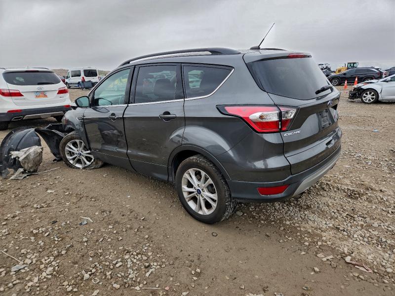 Photo 2 from auction – 2017 FORD ESCAPE SE with VIN 1FMCU9GD2HUC50175