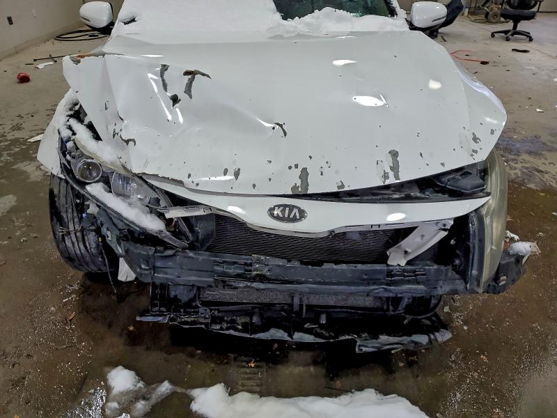 Photo 11 from auction – 2014 KIA OPTIMA LX with VIN 5XXGM4A74EG329862