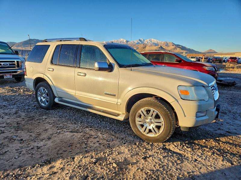 Zdjęcie 4 z aukcji – 2006 FORD EXPLORER L z VIN 1FMEU758X6UB36585
