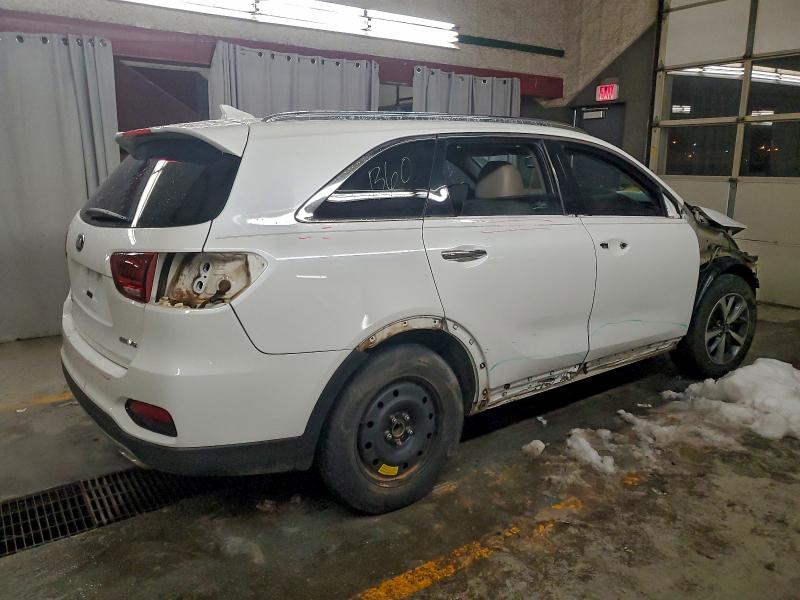 Photo 3 from auction – 2019 KIA SORENTO with VIN 5XYPH4A5XKG500768