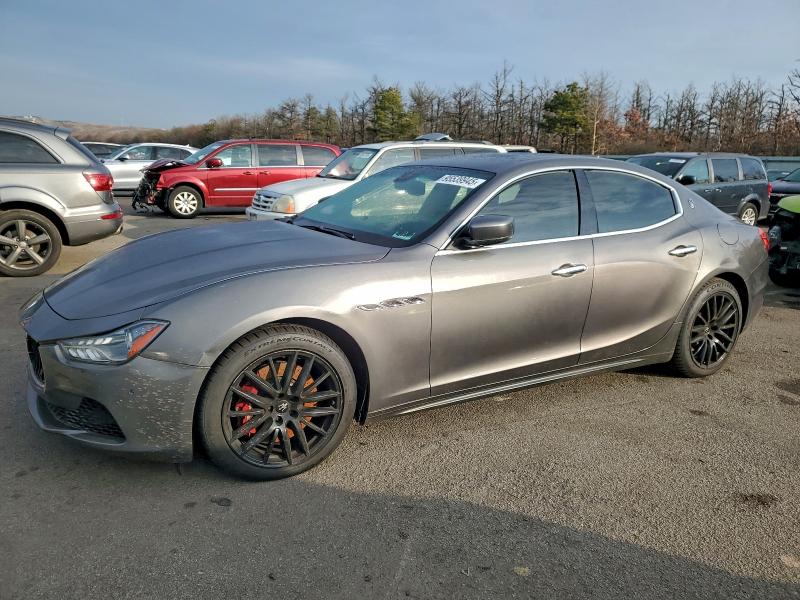 2016 MASERATI GHIBLI