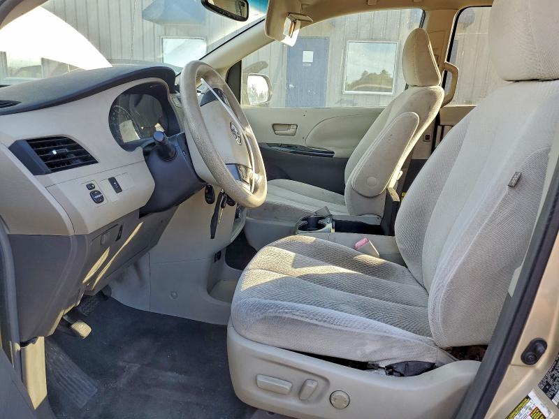 Photo 7 from auction – 2011 TOYOTA SIENNA LE with VIN 5TDKK3DC3BS016282