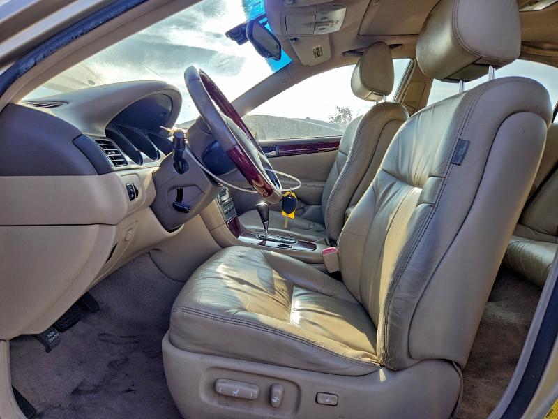Photo 7 from auction – 2004 LEXUS ES 330 with VIN JTHBA30G940010759