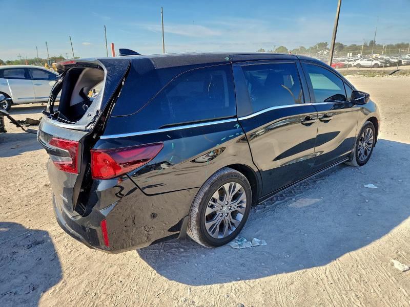 Photo 3 from auction – 2025 HONDA ODYSSEY TO with VIN 5FNRL6H82SB041682