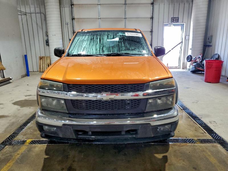 Photo 5 from auction – 2004 CHEVROLET COLORADO with VIN 1GCDT136848109960