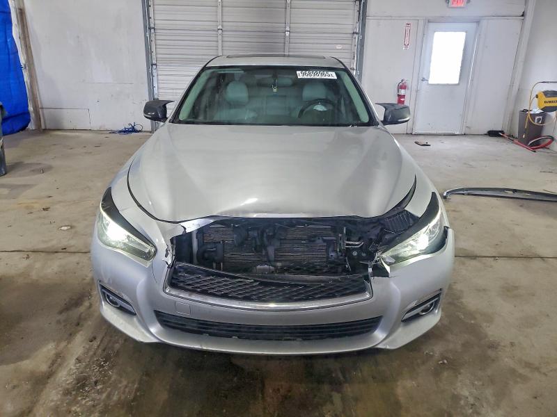 Photo 5 from auction – 2016 INFINITI Q50 PREMIU with VIN JN1EV7AR5GM345480