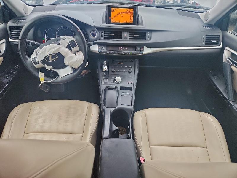 Photo 8 from auction – 2012 LEXUS CT 200 with VIN JTHKD5BH3C2091236