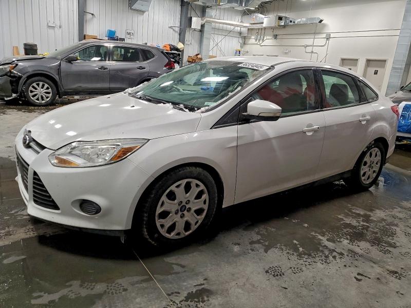 FORD FOCUS SE 2014 with VIN 1FADP3F27EL239886 - Photo from auction