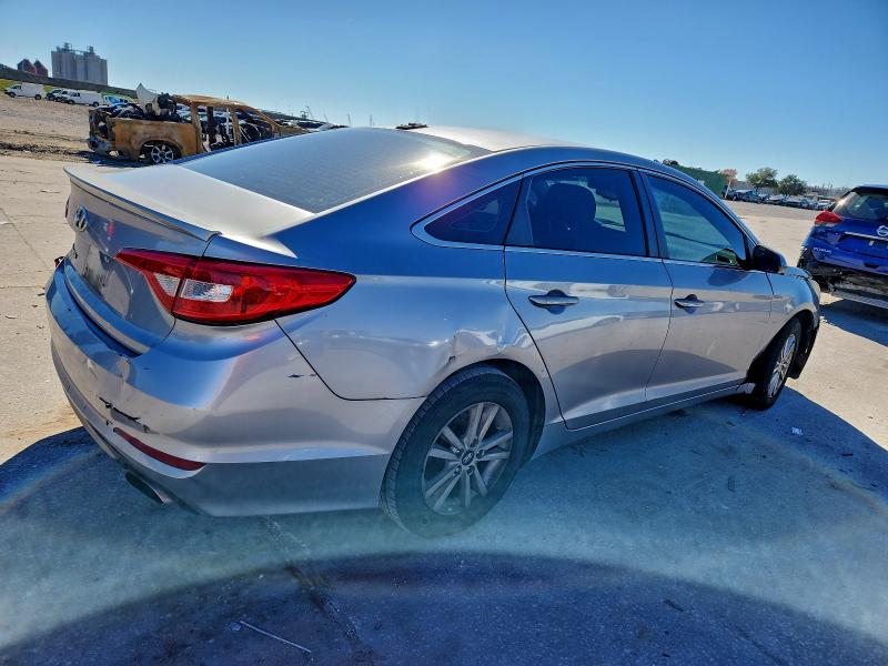 Photo 3 from auction – 2016 HYUNDAI SONATA with VIN 5NPE24AF6GH270003