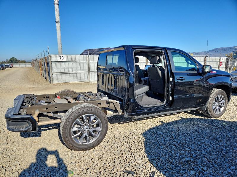 Photo 3 from auction – 2019 CHEVROLET SILVERADO with VIN 3GCUYEED0KG249769
