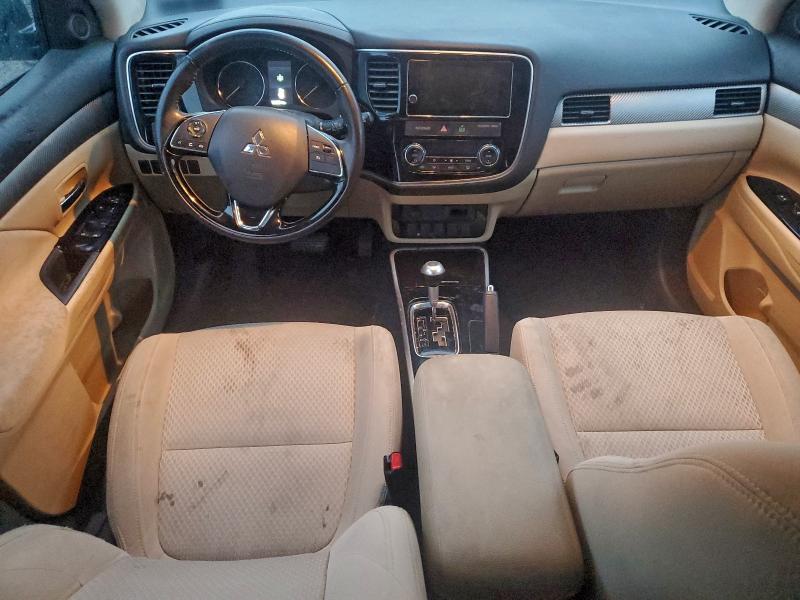 صورة رقم 8 من المزاد - 2017 MITSUBISHI OUTLANDER مع VIN JA4AD3A34HZ054339