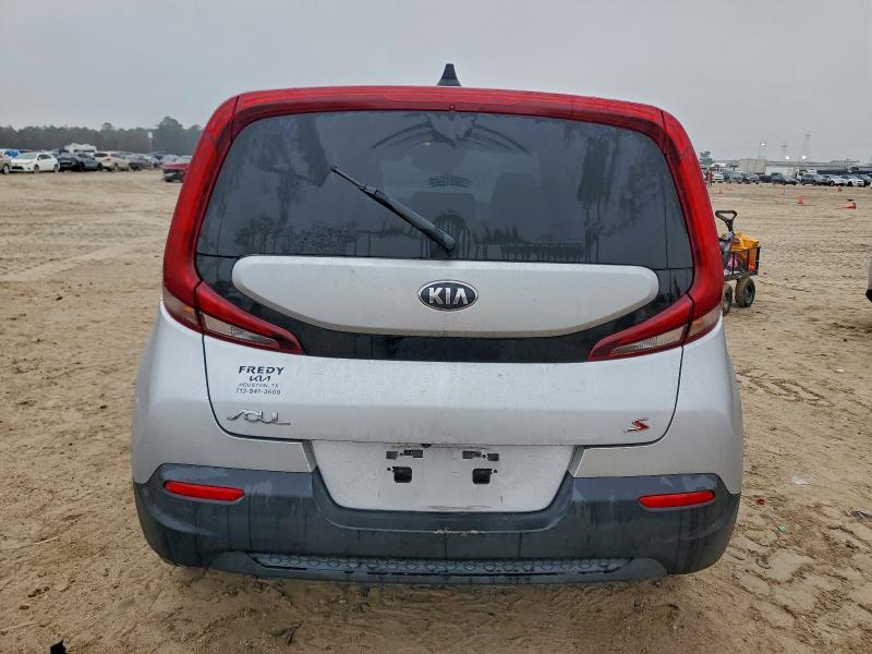 Photo 6 from auction – 2021 KIA SOUL with VIN KNDJ23AU2M7753947