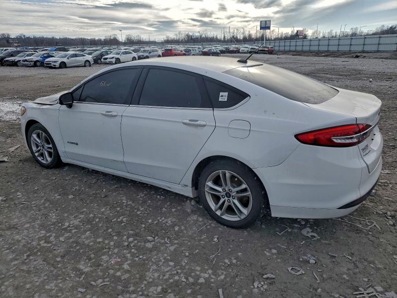 Photo 2 from auction – 2018 FORD FUSION SE with VIN 3FA6P0LU9JR188030