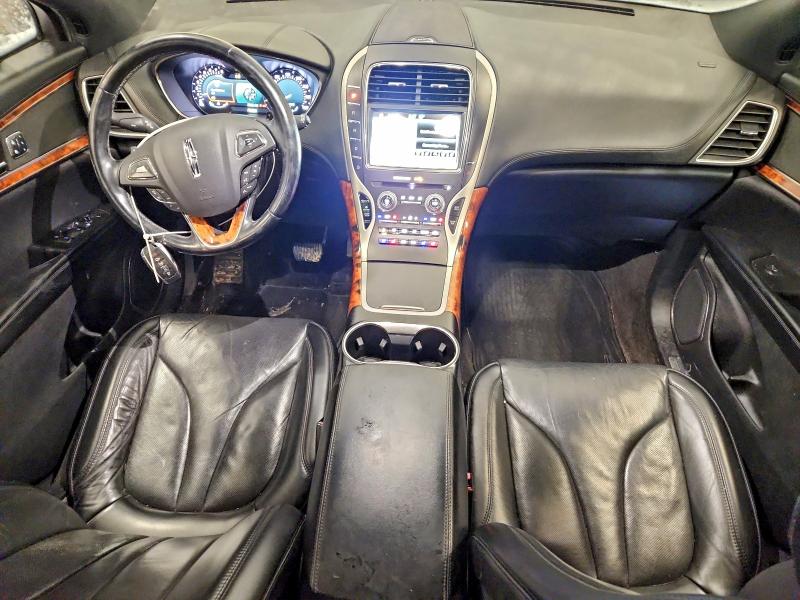 Photo 8 from auction – 2018 LINCOLN MKX RESERV with VIN 2LMPJ8LR6JBL39530