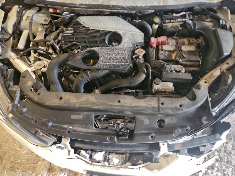 Photo 11 from auction – 2017 NISSAN SENTRA SR with VIN 3N1CB7AP9HY222245