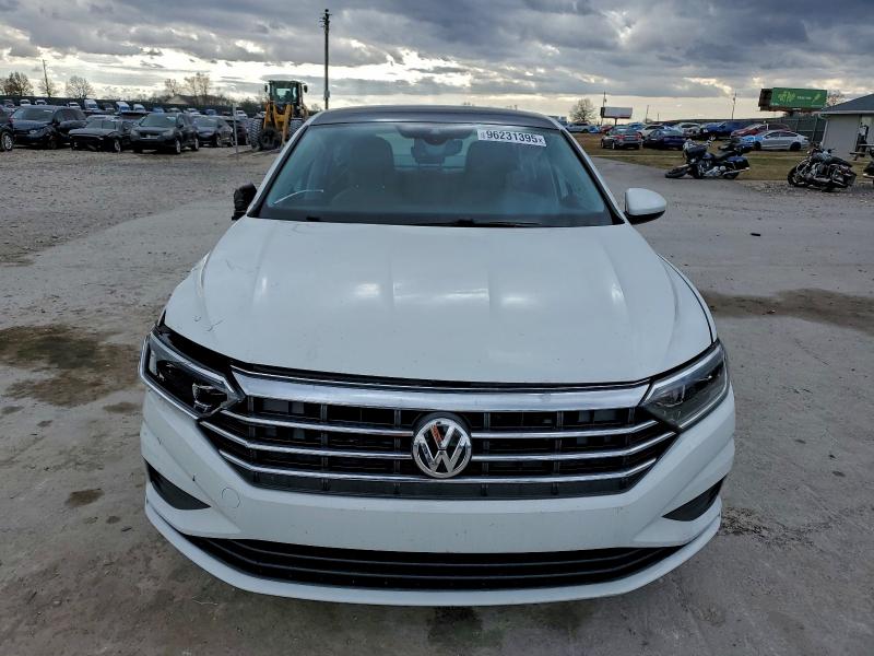 Photo 5 from auction – 2020 VOLKSWAGEN JETTA with VIN 3VWEB7BU2LM058117