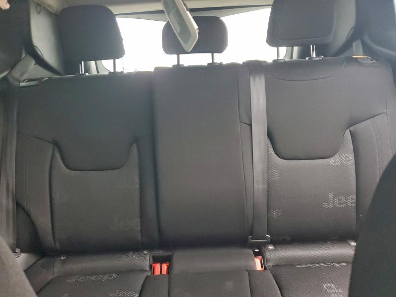 Photo 10 from auction – 2017 JEEP RENEGADE with VIN ZACCJBBB5HPG63168
