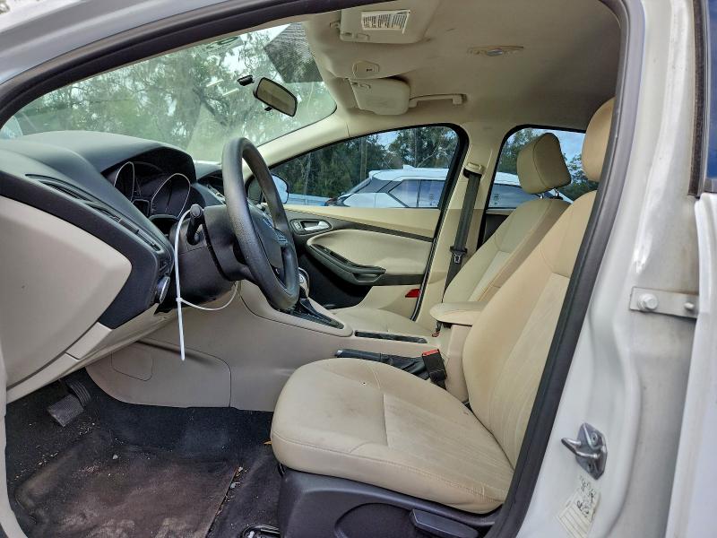 Photo 7 from auction – 2016 FORD FOCUS SE with VIN 1FADP3F27GL231581