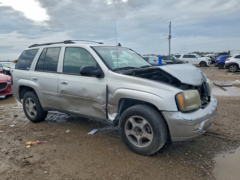 Photo 4 from auction – 2008 CHEVROLET TRAILBLAZE with VIN 1GNDS13S282102907