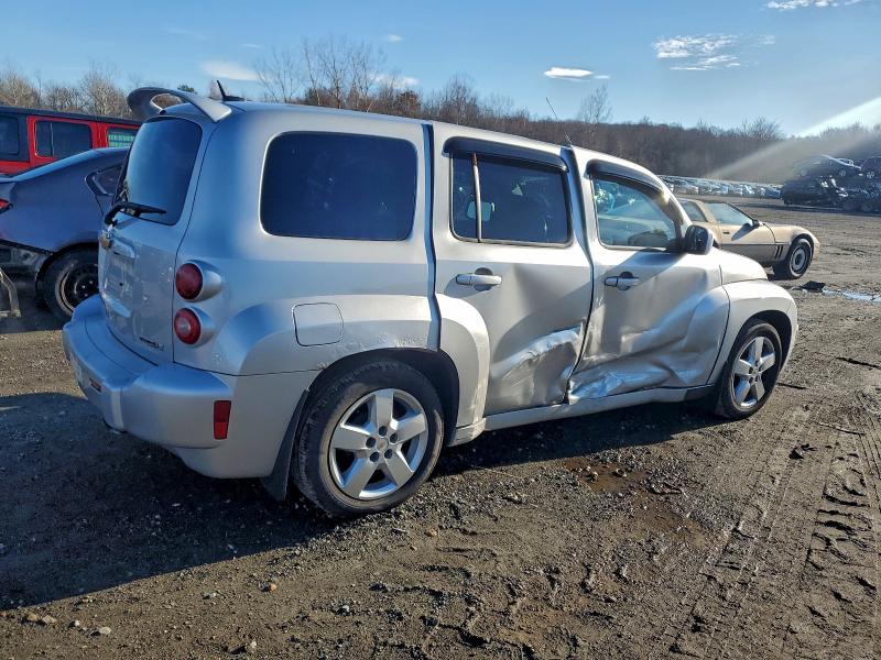 Photo 3 from auction – 2011 CHEVROLET HHR LT with VIN 3GNBABFW8BS588150
