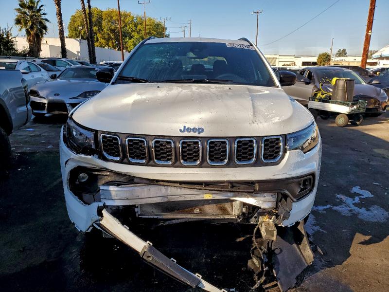 Photo 5 from auction – 2025 JEEP COMPASS LA with VIN 3C4NJDBN3ST604988