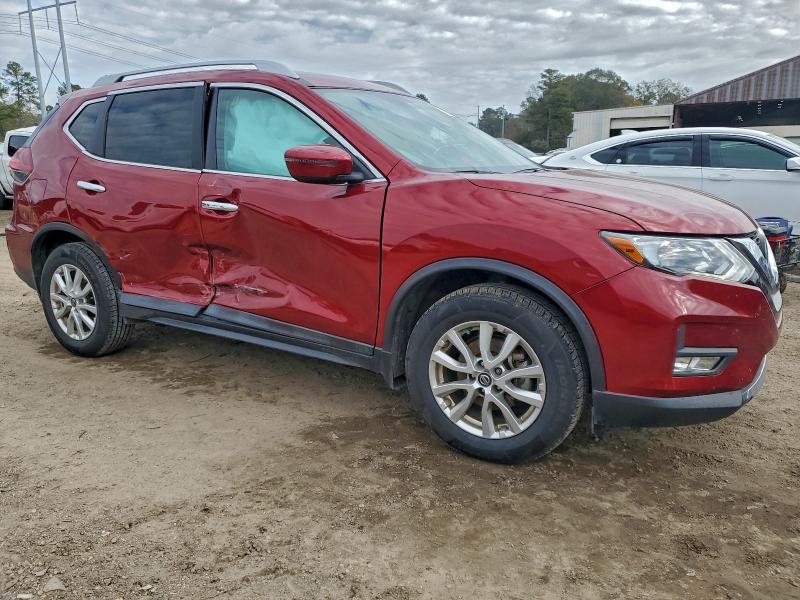 Photo 4 from auction – 2018 NISSAN ROGUE S with VIN 5N1AT2MT5JC719879