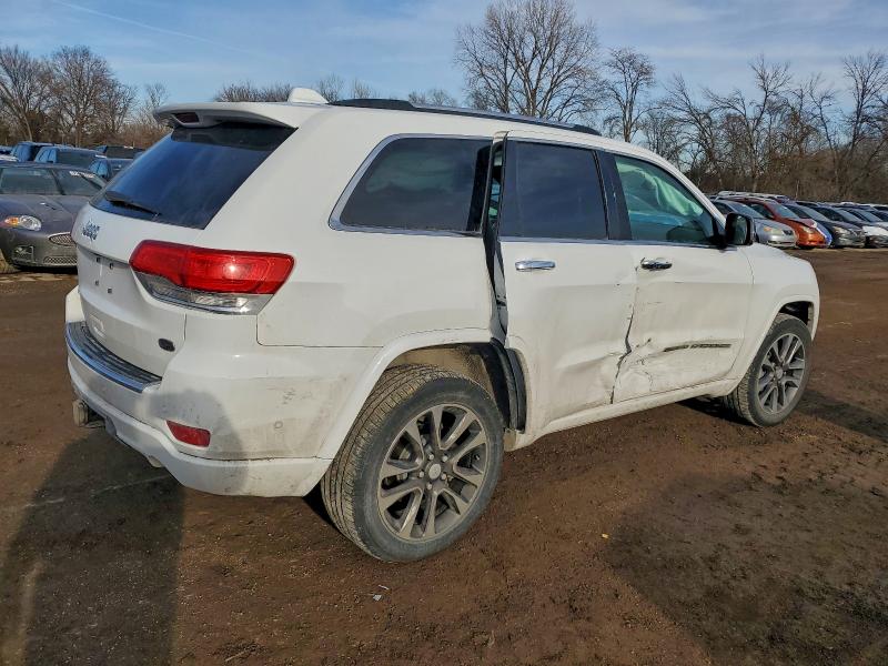 Photo 3 from auction – 2018 JEEP GRAND CHER with VIN 1C4RJFCG0JC315882