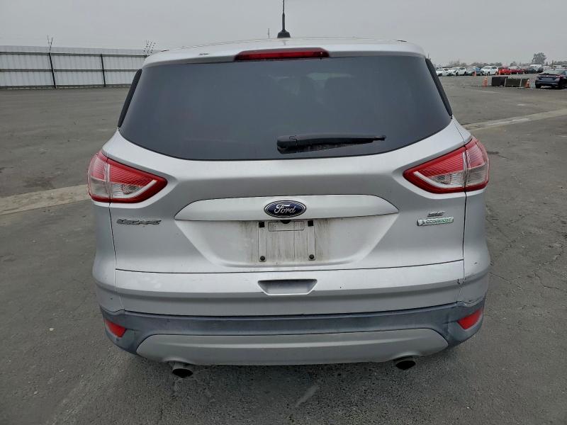 Zdjęcie 6 z aukcji – 2014 FORD ESCAPE SE z VIN 1FMCU0GX7EUE13663