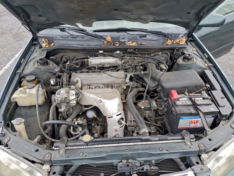 Photo 11 from auction – 2000 TOYOTA CAMRY CE with VIN 4T1BG22K5YU974538