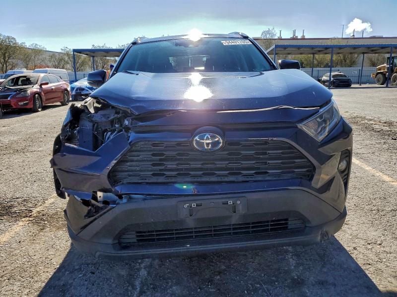 Photo 5 from auction – 2021 TOYOTA RAV4 with VIN 4T3B6RFV4MU051033
