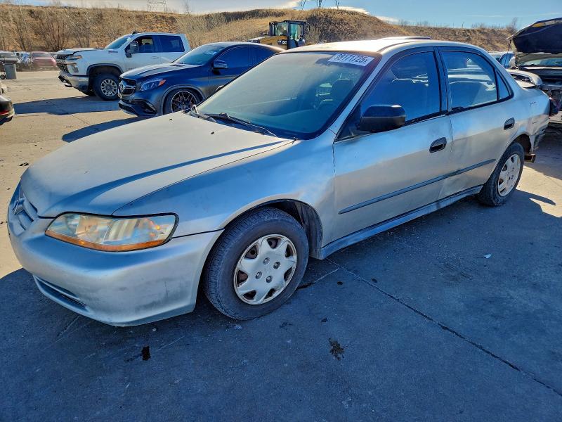 HONDA ACCORD DX 2001 with VIN JHMCF86491C000680 - Photo from auction